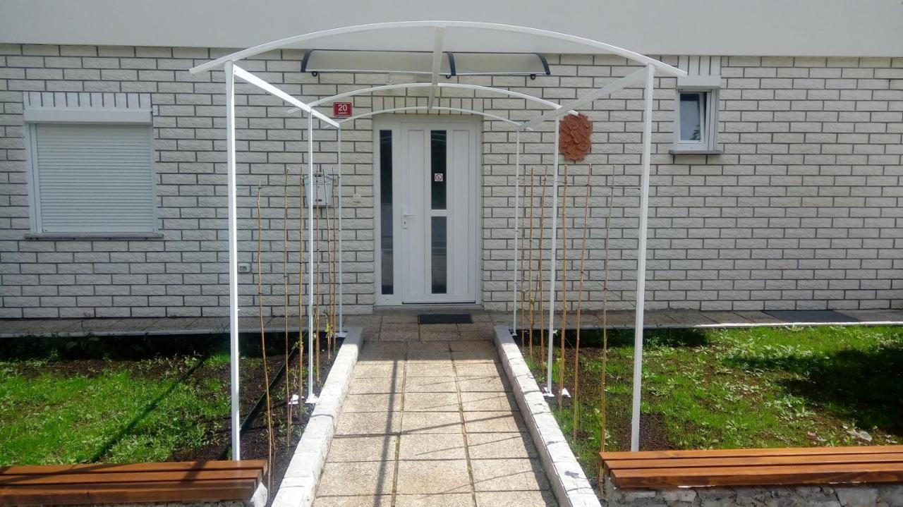 Divaca, Vila Srebrna Ngoại thất bức ảnh